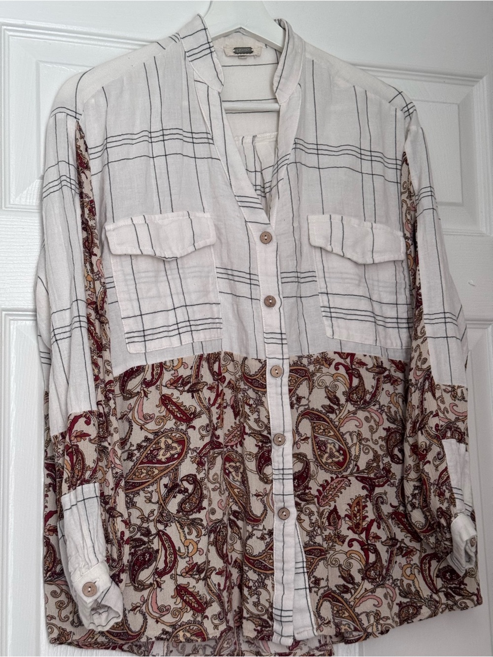 gimmicks by BKE Cream Plaid & Burgundy Paisley Button-Down Shirt